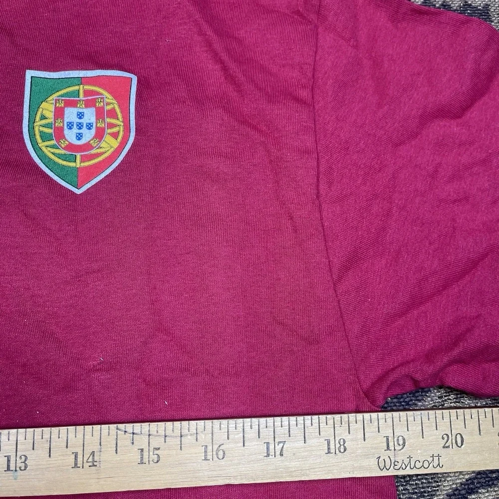 Vtg Y2K Portugal Futbol Soccer Red T Shirt Mens Size Medium New - Picture 4 of 7